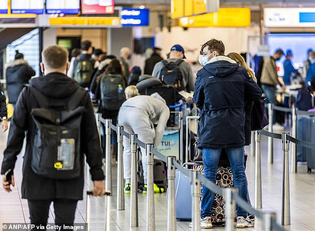 Netherlands bans ALL flights from UK until January 1 after discovery of  mutant 'Super-Covid' strain – Culture – ReadSector